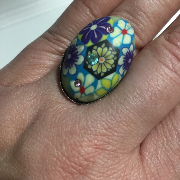 flower ring - Picture 3 of 3